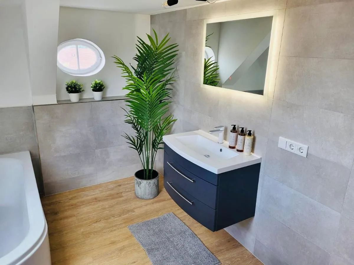 Sioux Stilvoll Eingerichtete Apartments Im Stadtkern I Netflix I Nespresso I Kaufbeuren