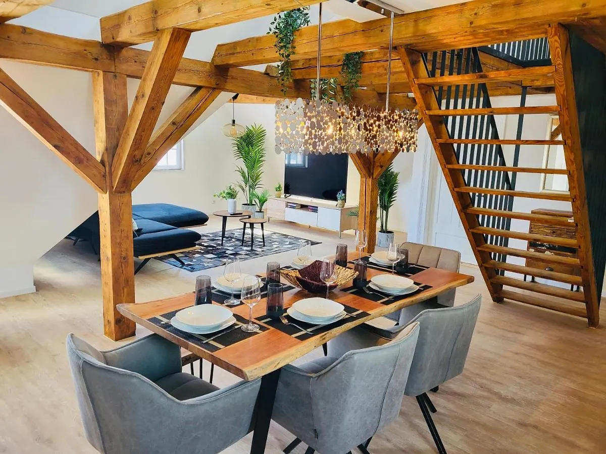 Sioux Stilvoll Eingerichtete Apartments Im Stadtkern I Netflix I Nespresso I Kaufbeuren